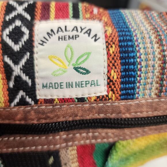 NWT Hemp Small Messenger with Mushroom Frog Front Open Pocket 2 Zipper Pockets - Picture 6 of 7